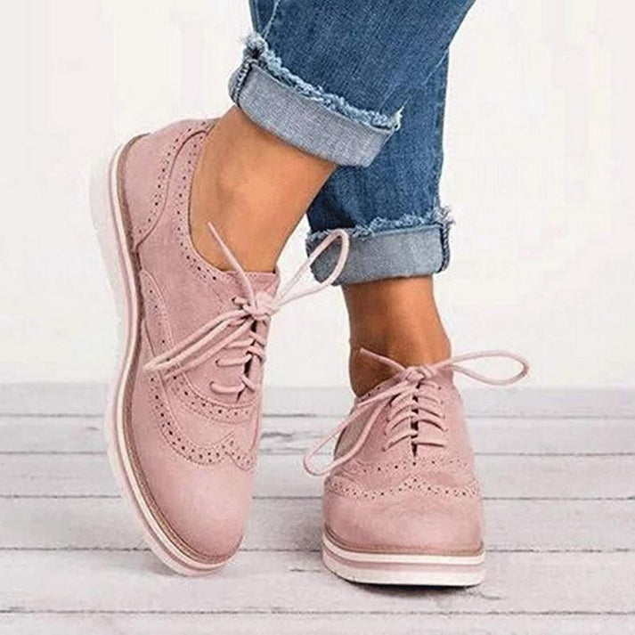 Women’s Lace Up Oxford Shoes with Brogue Detail
