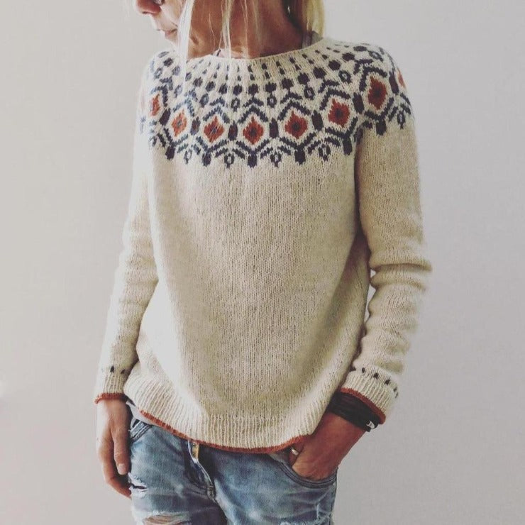 Stylish Women's Sweater with Geometric Pattern Warm and Comfortable