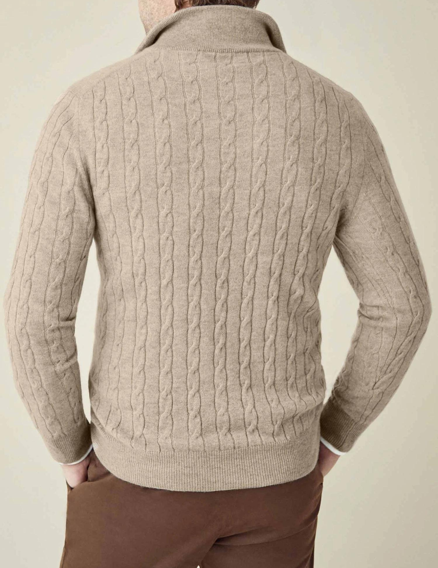 Stylish Cable Knit Zipper Sweater