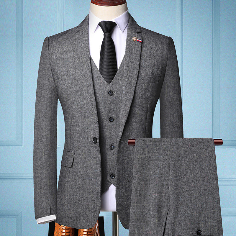 Stylish 3-Piece Men's Suit with Comfortable Fit