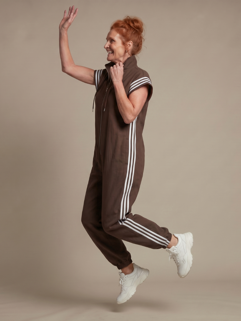Women's Retro Zip-Up Jumpsuit with Side Stripes