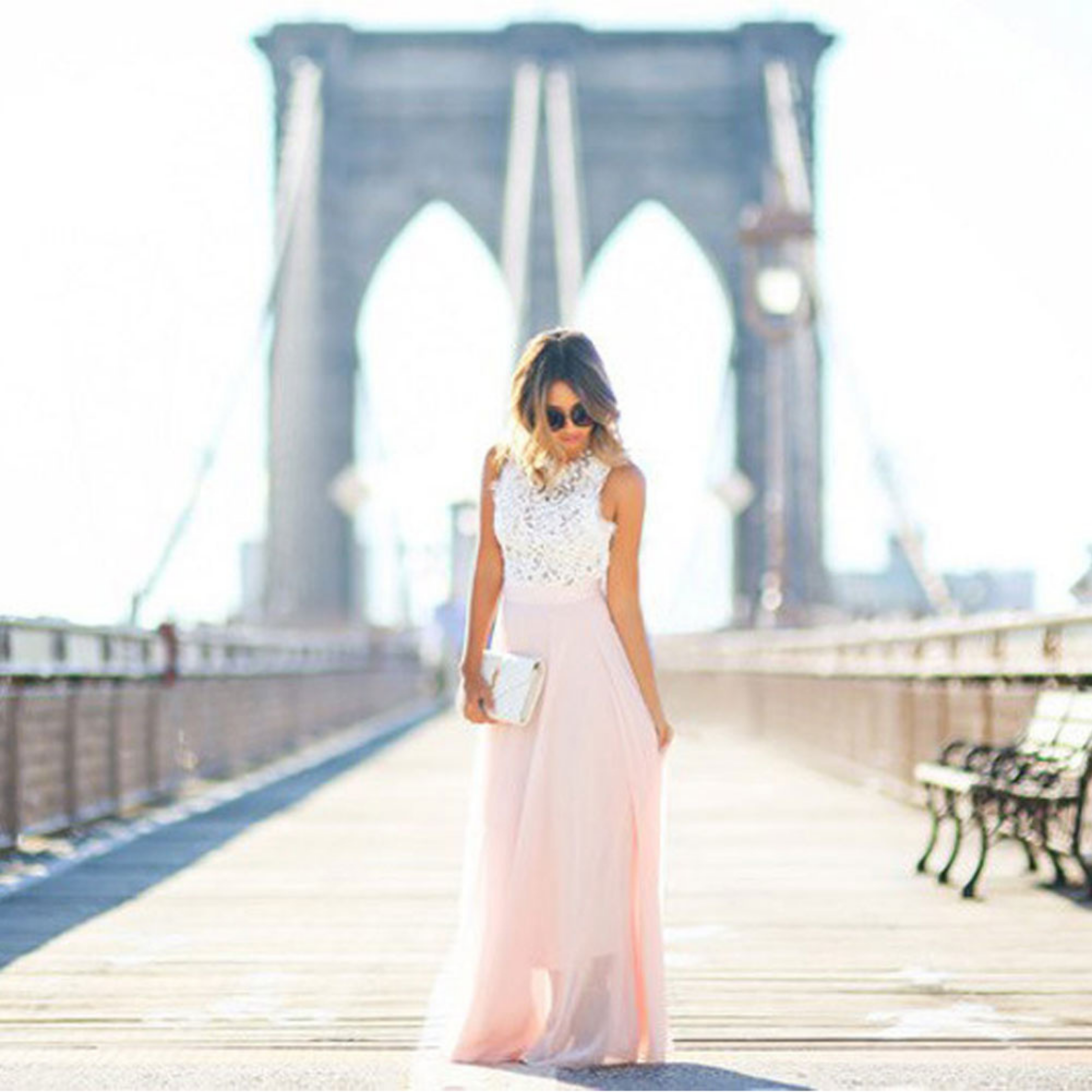 Women's Lace Maxi Dress Sleeveless Flowy
