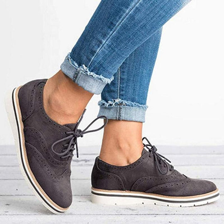 Women's Lace-Up Brogue Oxford Shoes