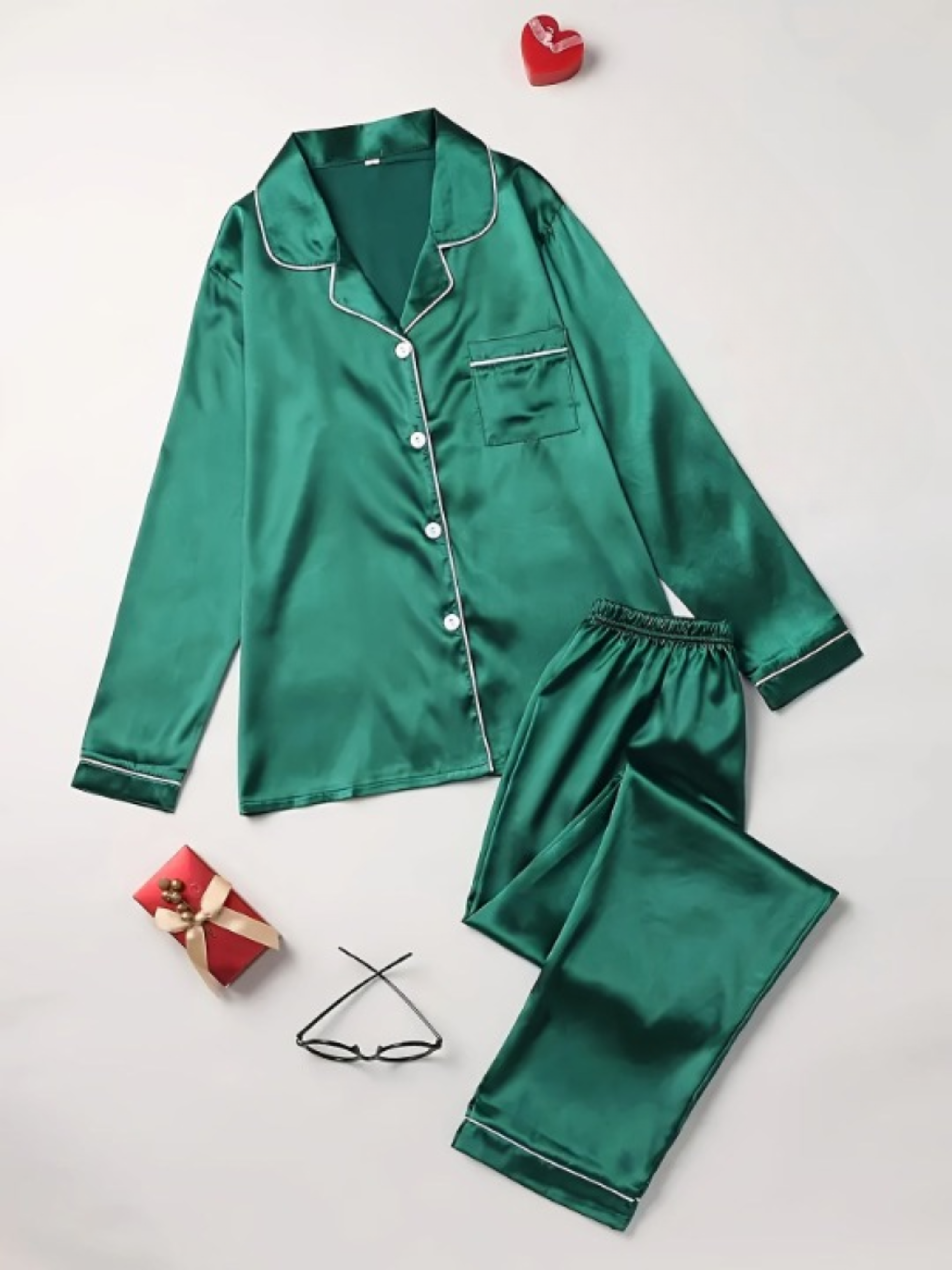 Women’s Pajama Set Long Sleeve Button-Up Sleepwear