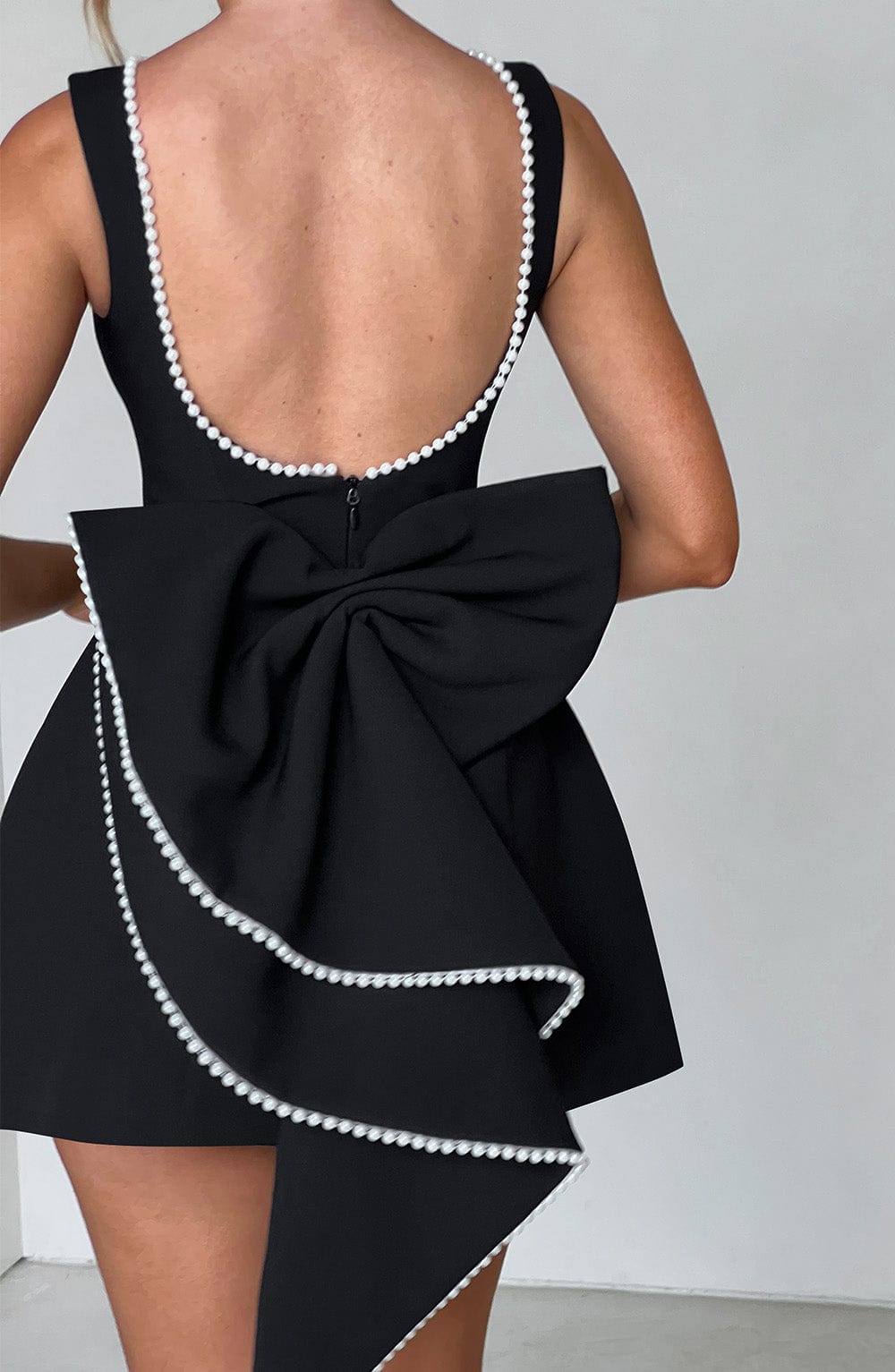 Women’s Open Back Bow Detail Mini Dress for Parties and Special Occasions