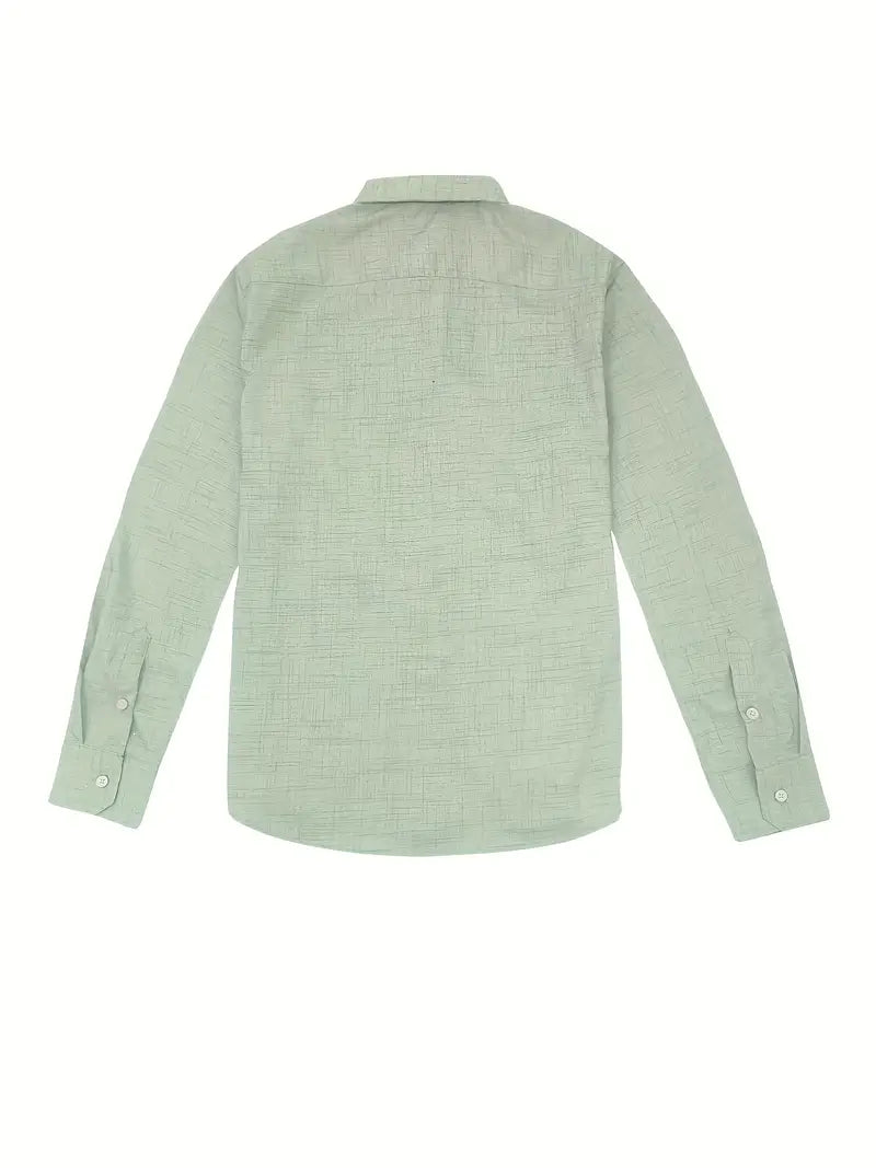 Men's Tailored Button-Up Shirt with Contrast Details