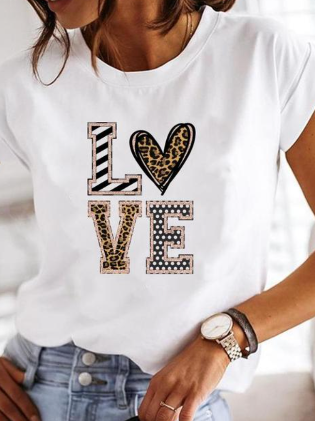 Women’s Relaxed Fit Graphic T-Shirt