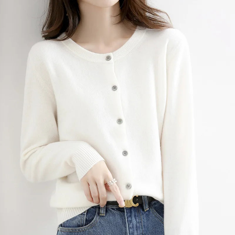 Luxurious Cashmere Cardigan with Soft Buttons