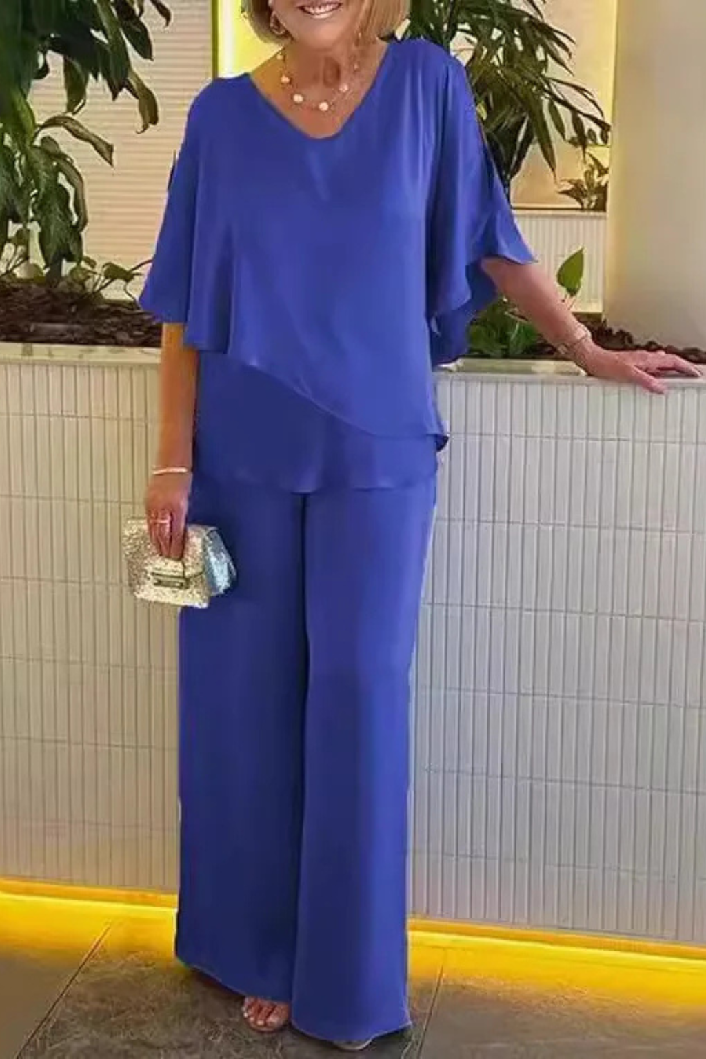 Elegant Women’s Two Piece Set V Neck Batwing Sleeve Top Wide Leg Trousers