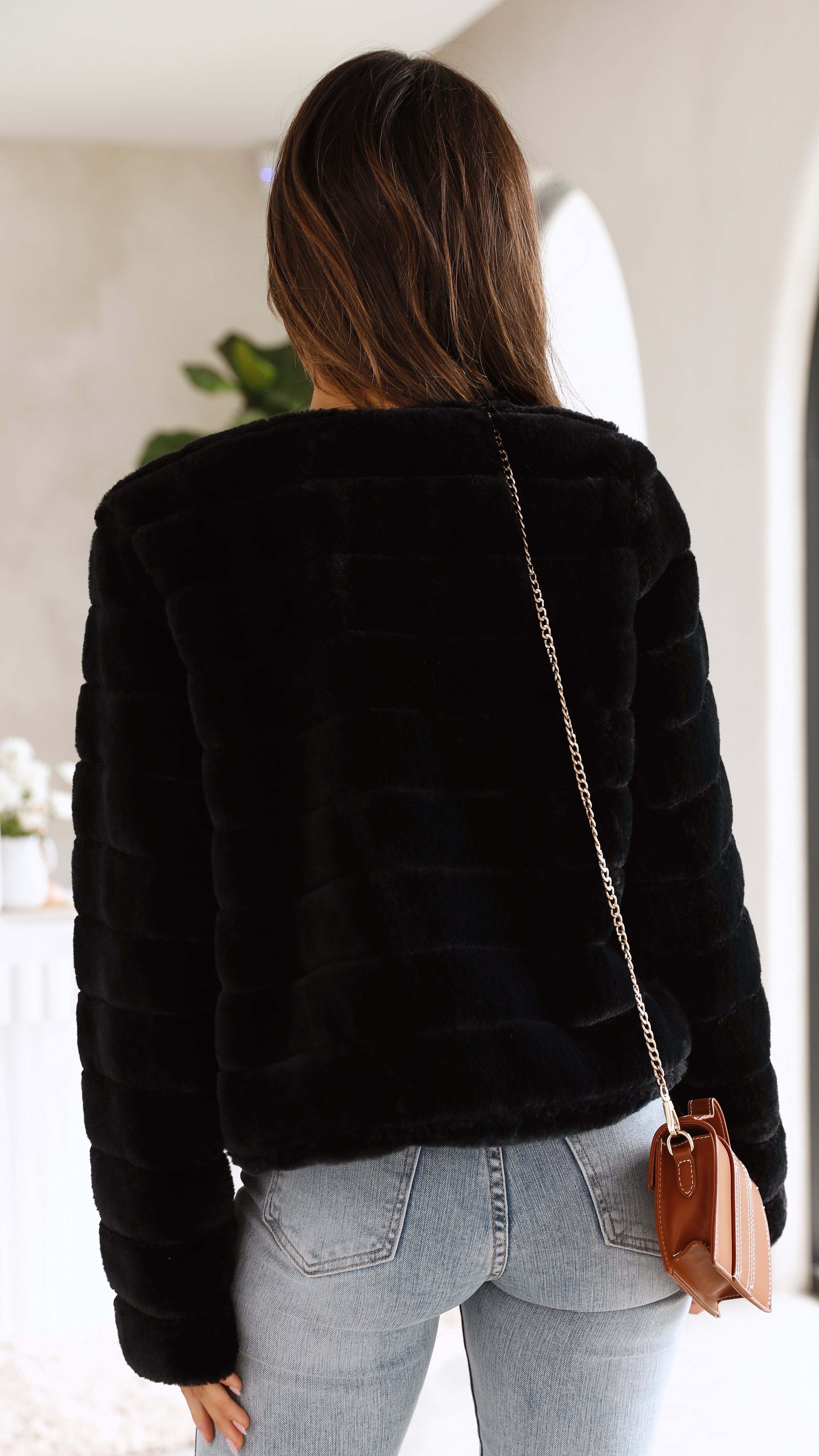Stylish Luxury Women's Crop Jacket