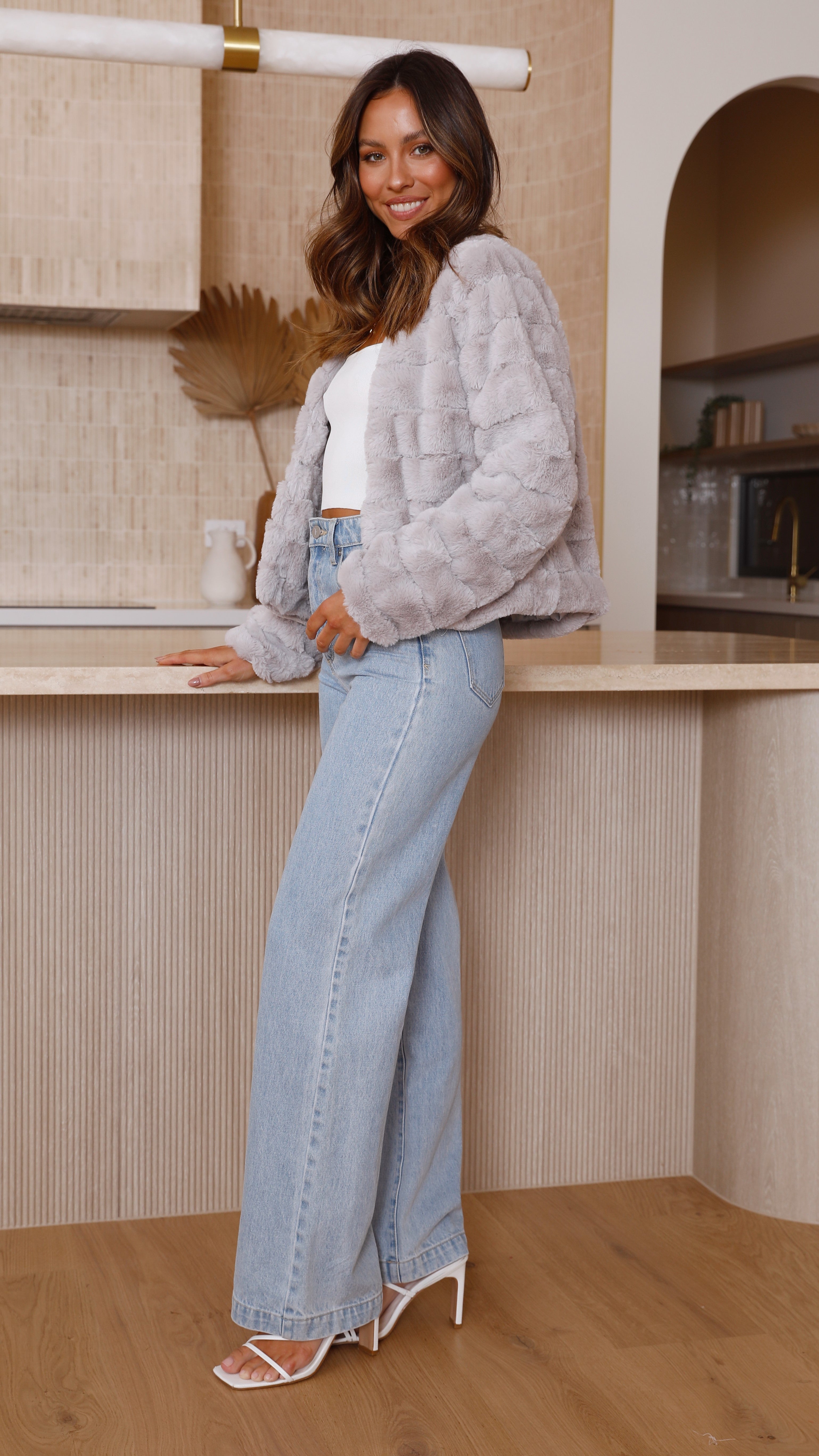 Stylish Luxury Women's Crop Jacket