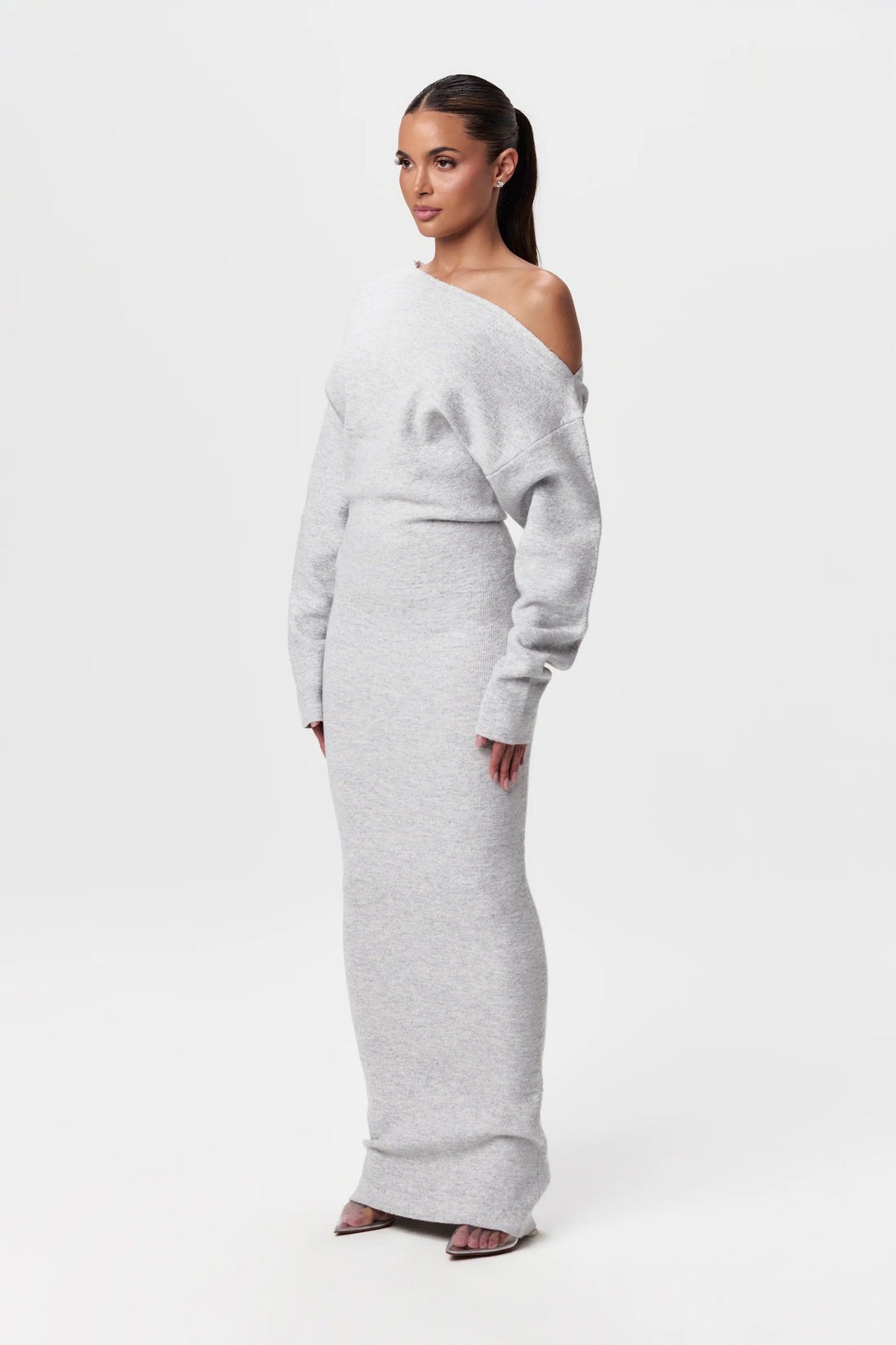 Women’s Off-Shoulder Long Sleeve Maxi Dress with Fitted Waist