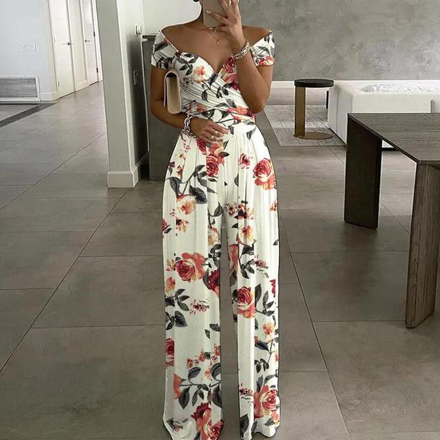 #Color_White Floral