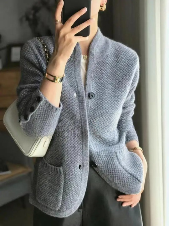 Women’s Button Front Knit Cardigan with Pockets