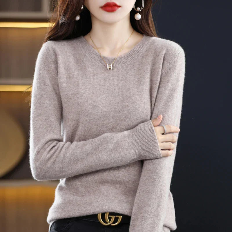 Women’s Elegant Classic Crew Neck Sweater