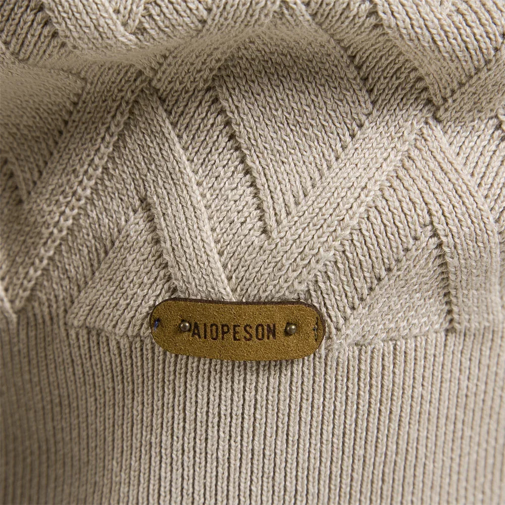 Men's Crew Neck Knit Sweater with Textured Design