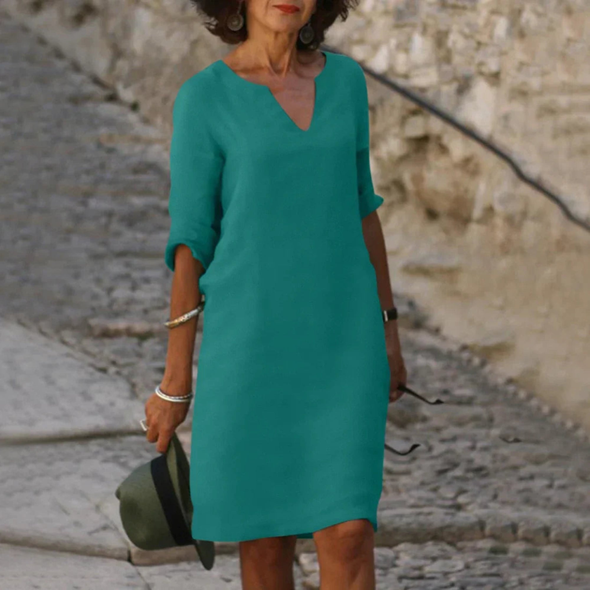 Women’s Relaxed V Neck Shift Dress with Three Quarter Sleeves