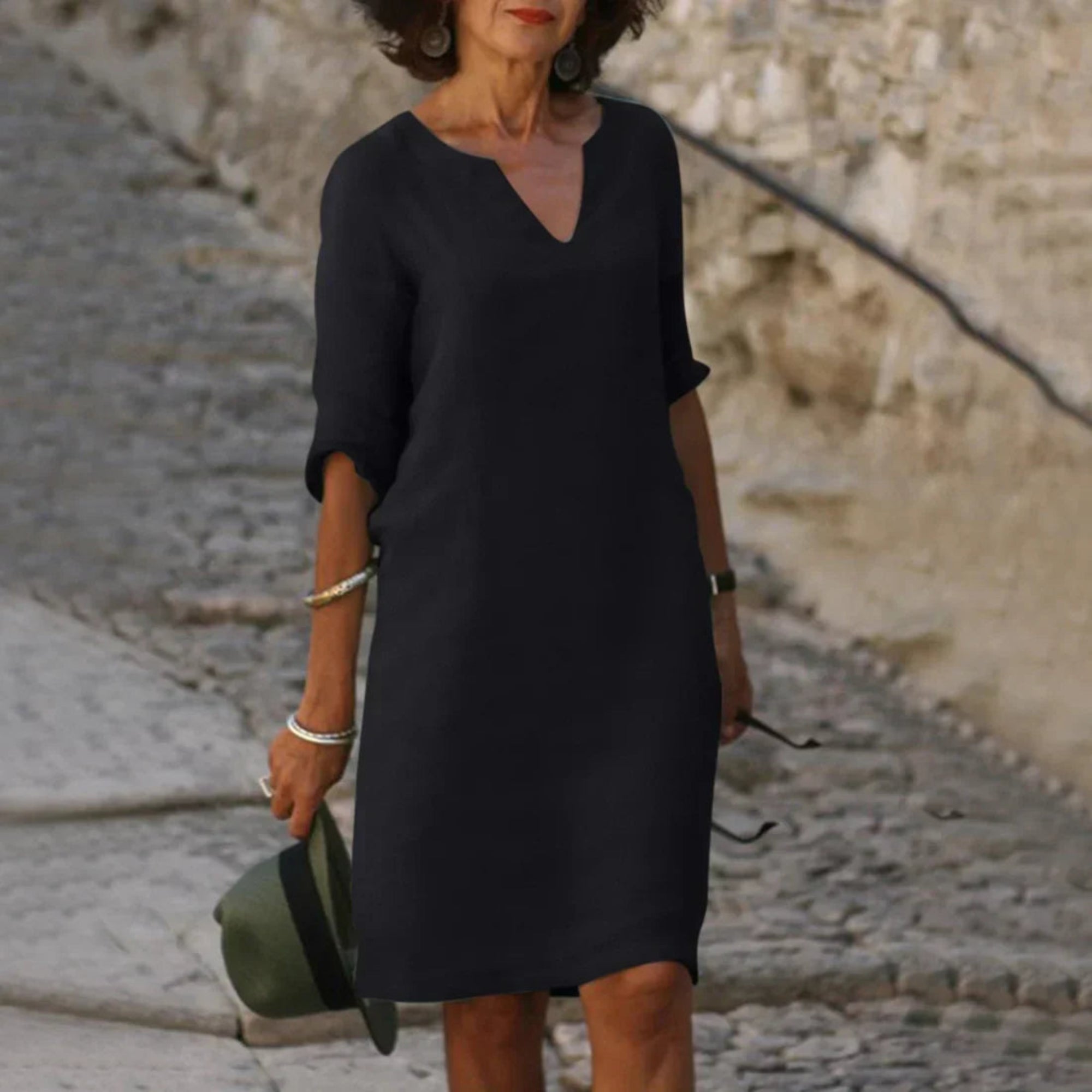 Women’s Relaxed V Neck Shift Dress with Three Quarter Sleeves
