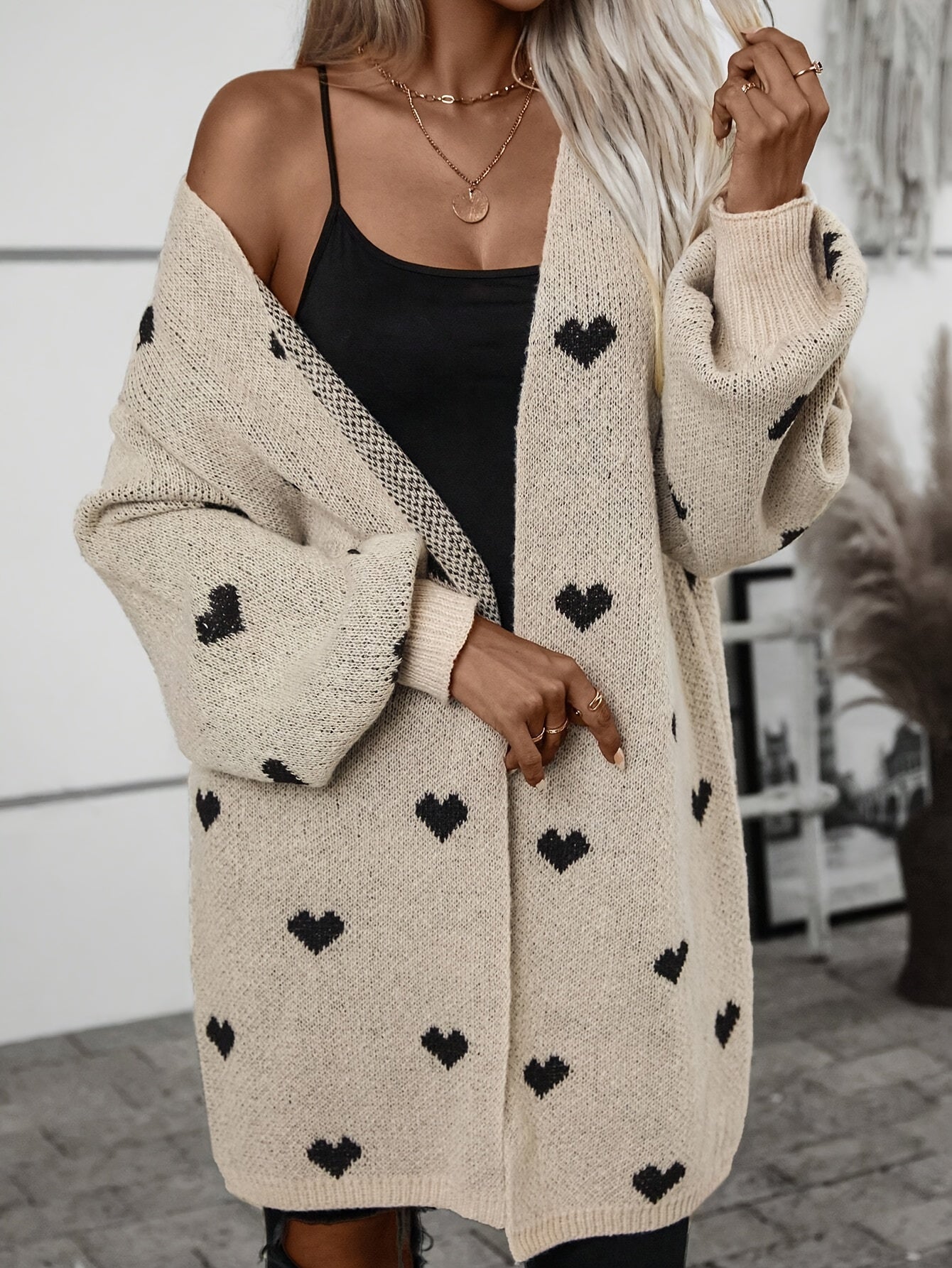 Stylish Women's Cardigan with Heart Pattern | Long Sleeves