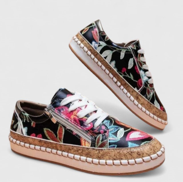 Women's Floral Lace-Up Casual Sneakers