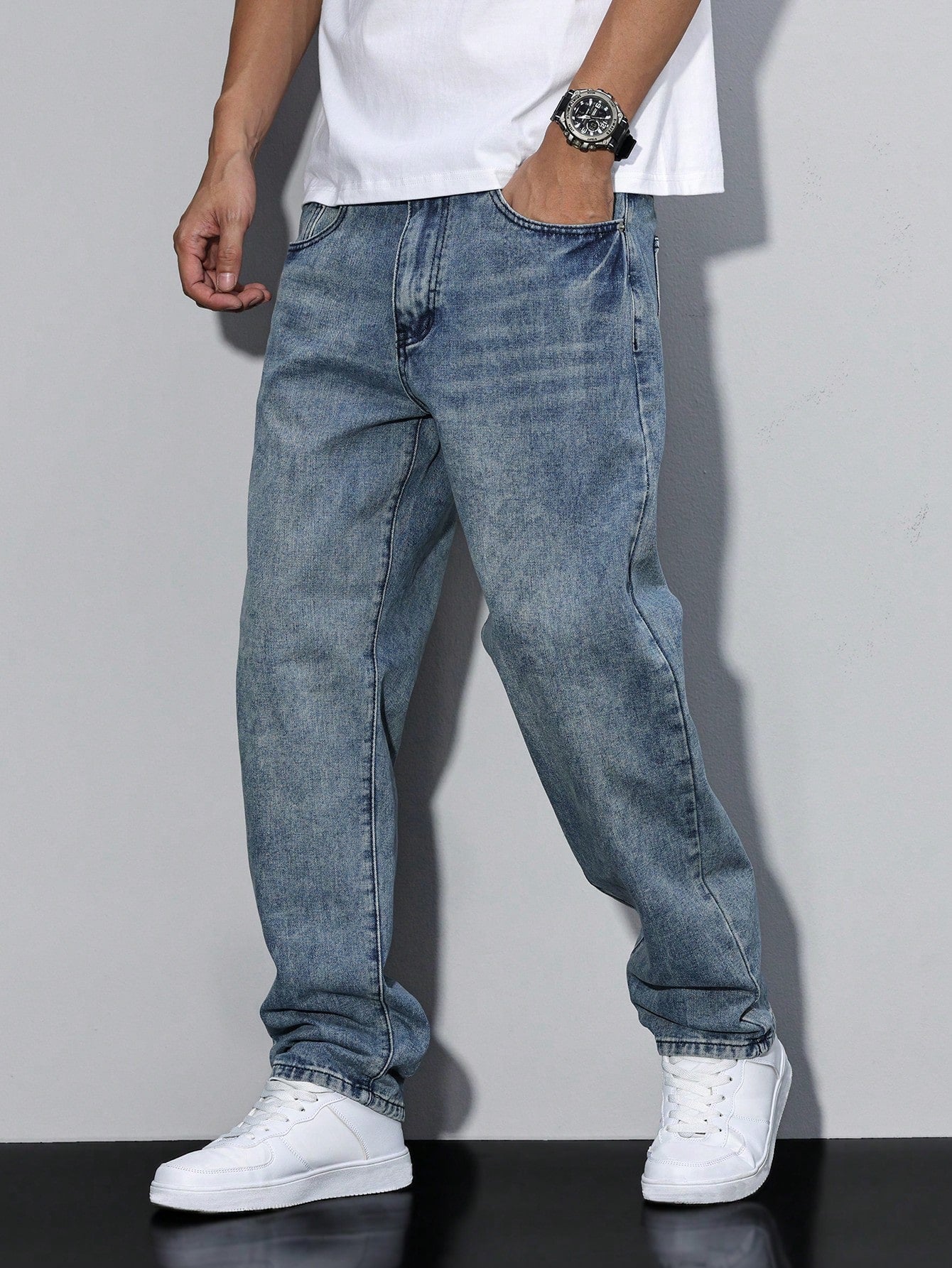 Men's Casual Jeans Solid Color Straight Fit