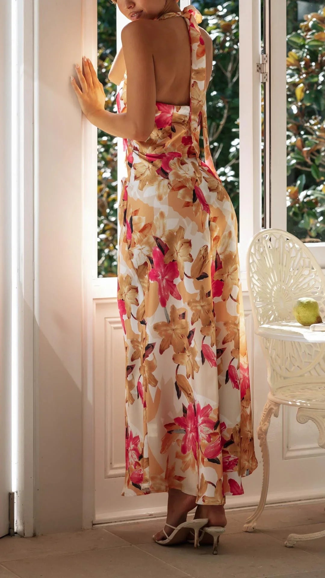 Keylin - Women’s floral patterned halter maxi dress