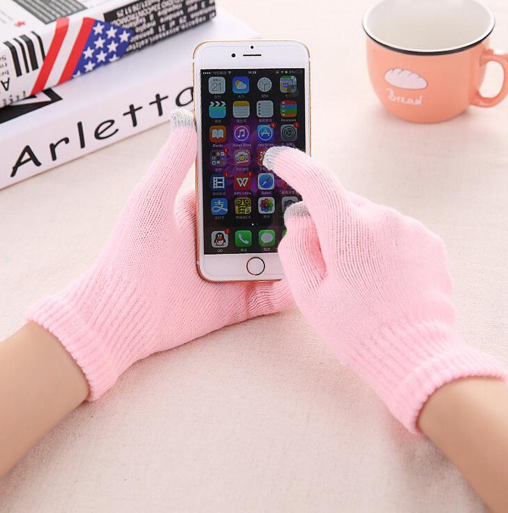Women's Soft Fleece-Lined Gloves with Plush Cuffs