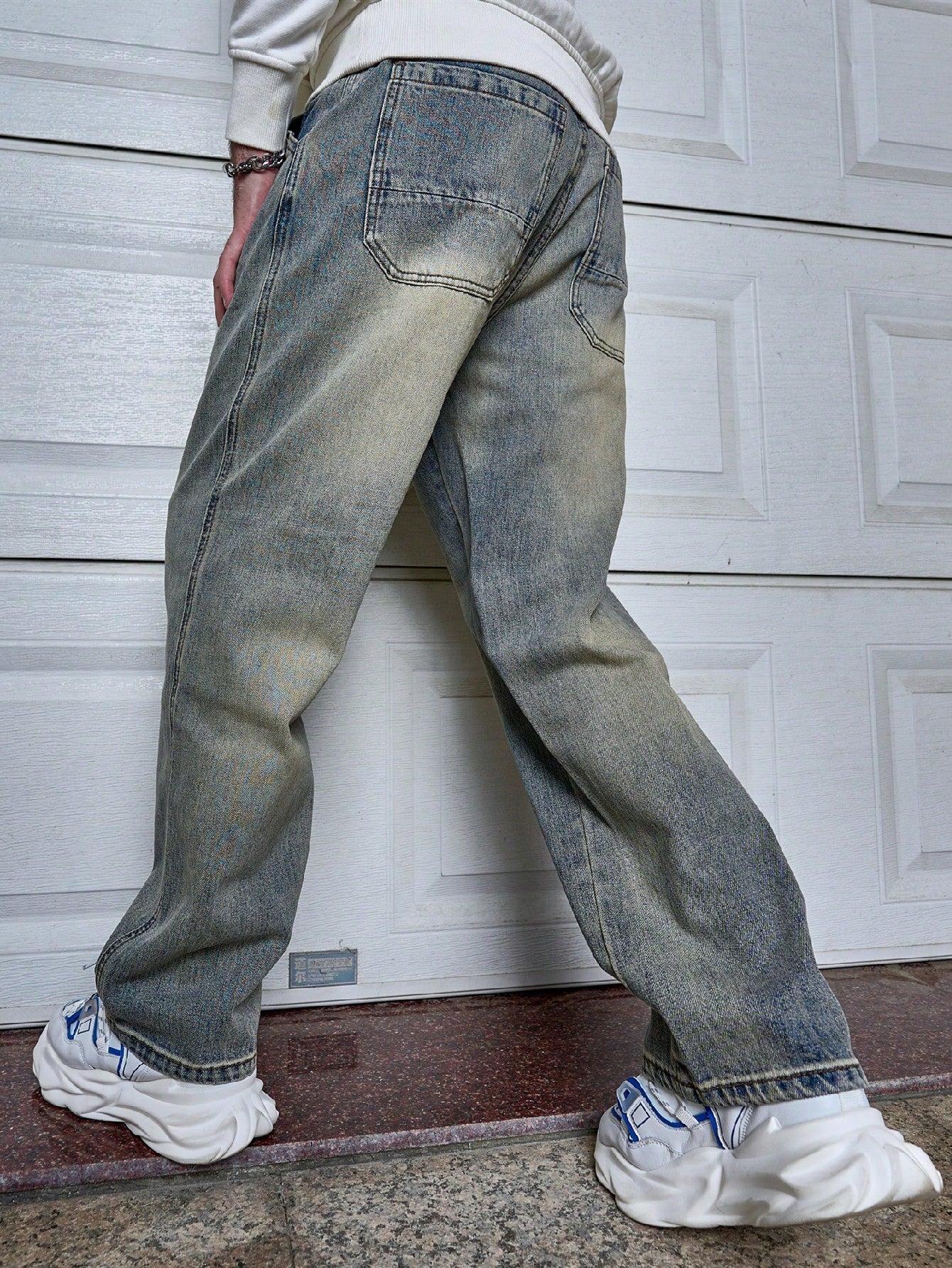Men's Vintage Washed Straight Leg Relaxed Fit Jeans