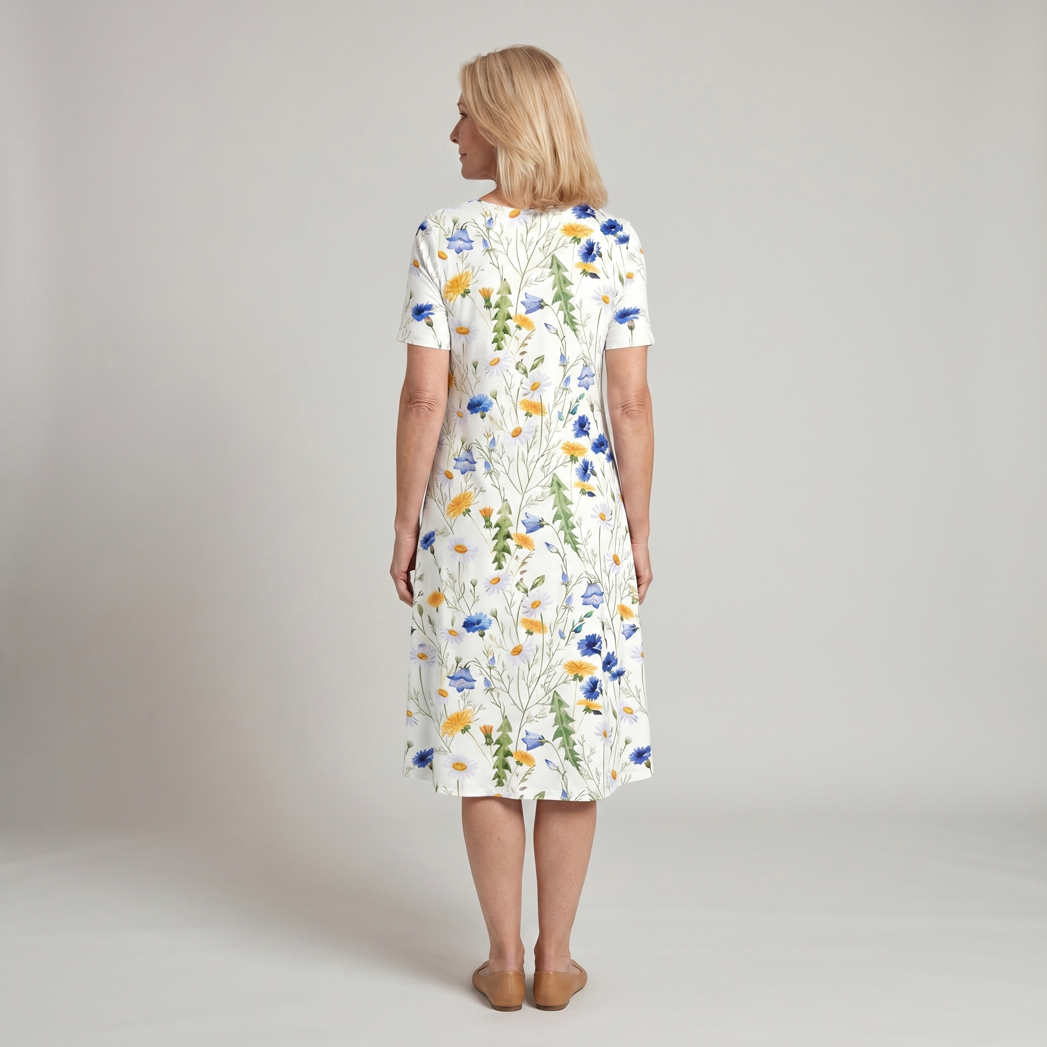 Women's Floral Print Midi Dress with Relaxed Everyday Elegance
