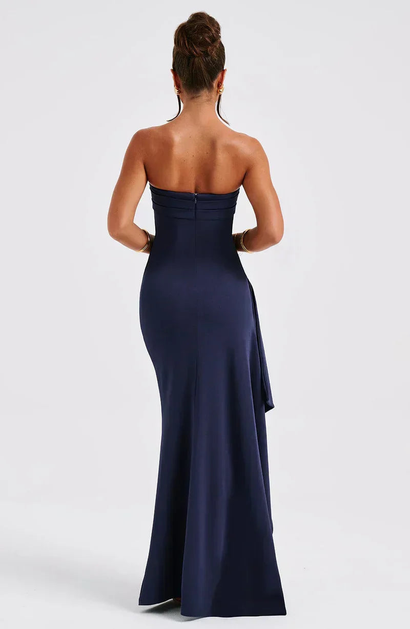 Elegant Off-Shoulder Twisted Maxi Dress