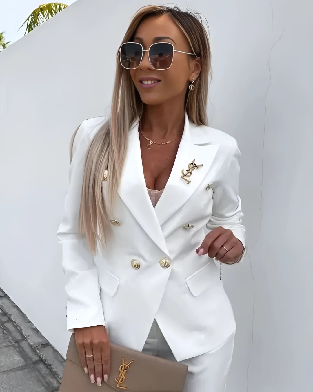 Stylish Reversible Women's Suit with Perfect Fit