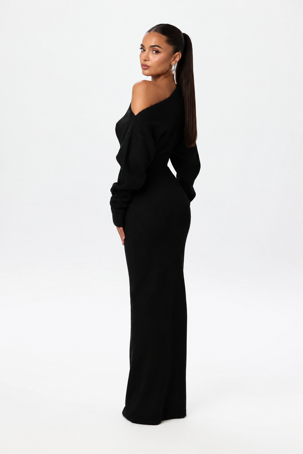 Women’s Off-Shoulder Long Sleeve Maxi Dress with Fitted Waist