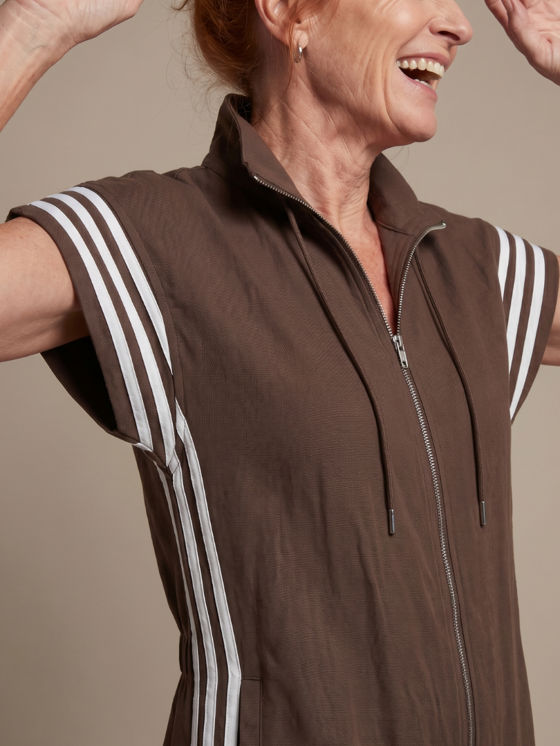 Women's Retro Zip-Up Jumpsuit with Side Stripes