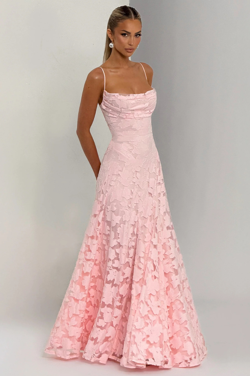 Women’s Strapless Lace Mermaid Evening Gown with Open Back