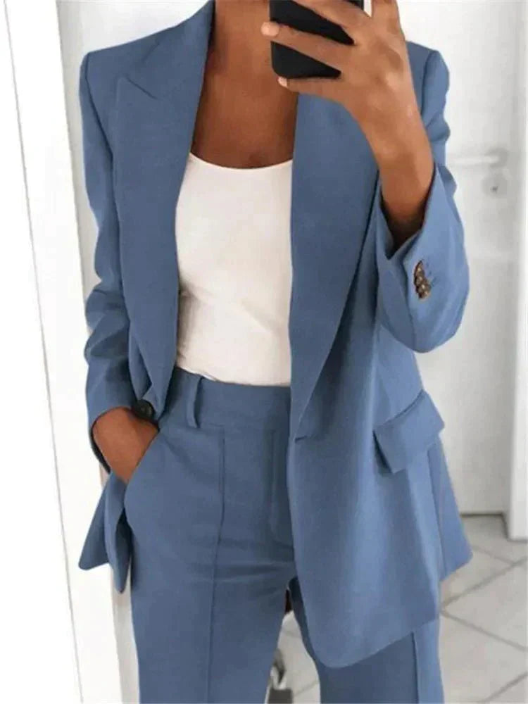 Women's Tailored Blazer & Straight-Leg Pants Set