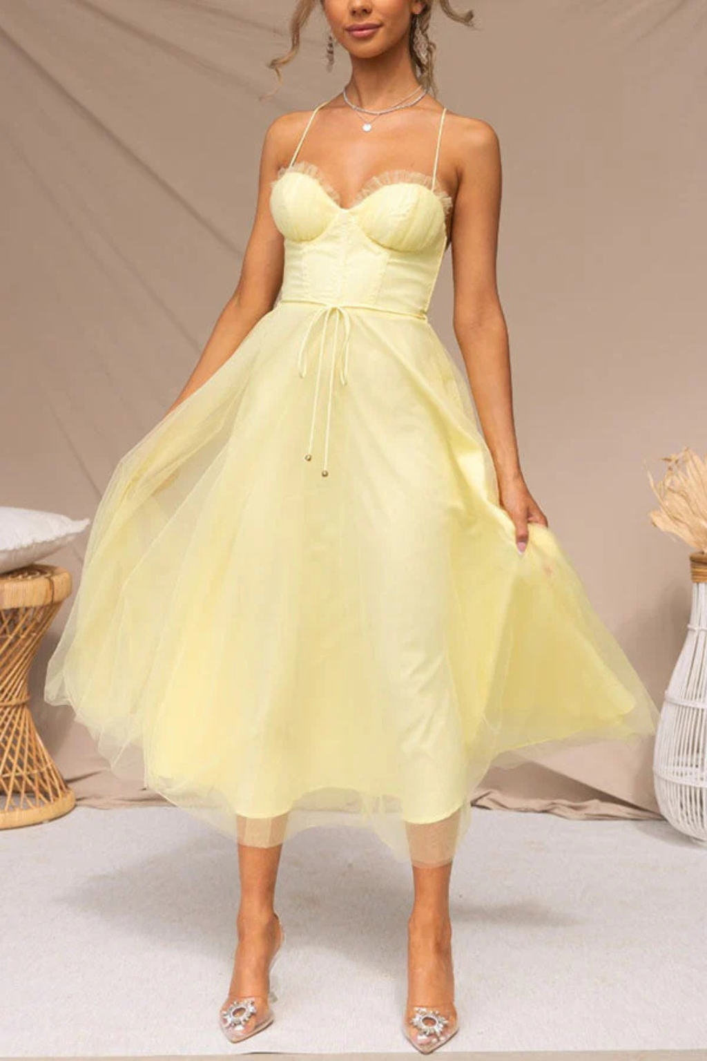 Women’s Sweetheart Neck Tulle Midi Dress