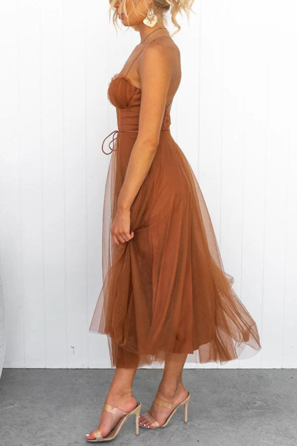 Women’s Sweetheart Neck Tulle Midi Dress