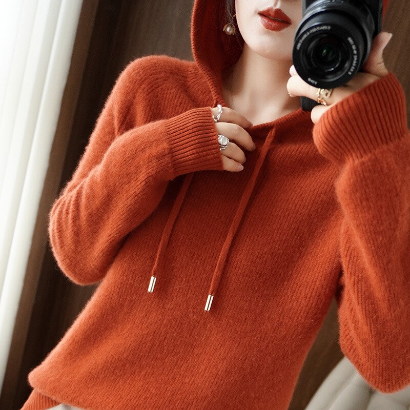 Stylish Women's Hoodie Comfortable Knit