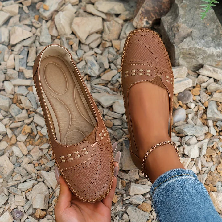 #Color_Brown
