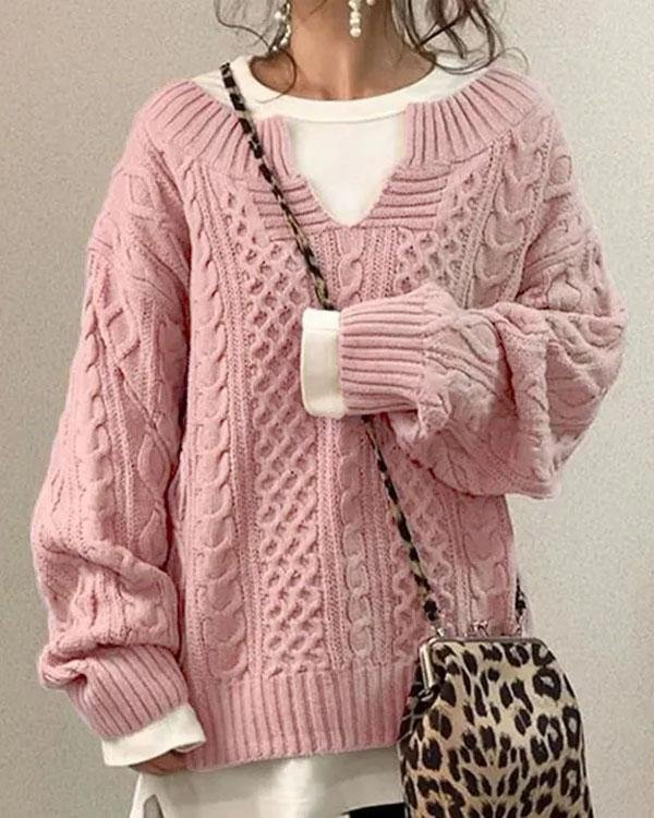 Women's Oversized Cable V-Neck Knit Sweater