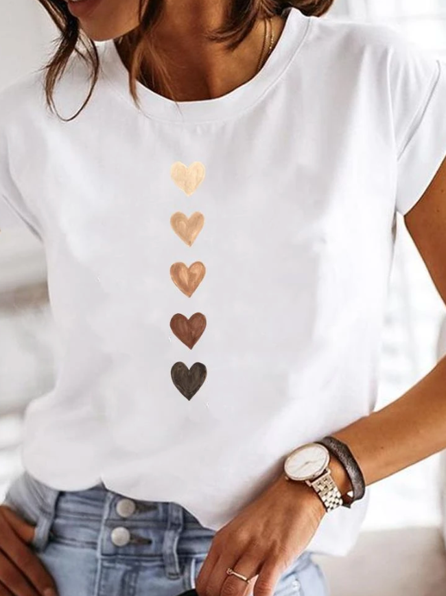 Women’s Relaxed Fit Graphic T-Shirt