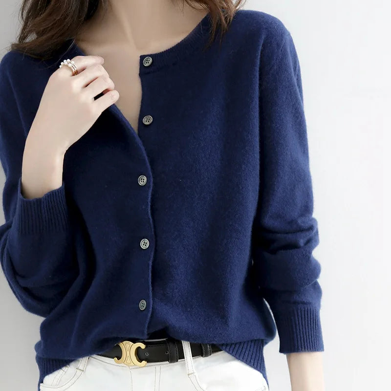 Luxurious Cashmere Cardigan with Soft Buttons