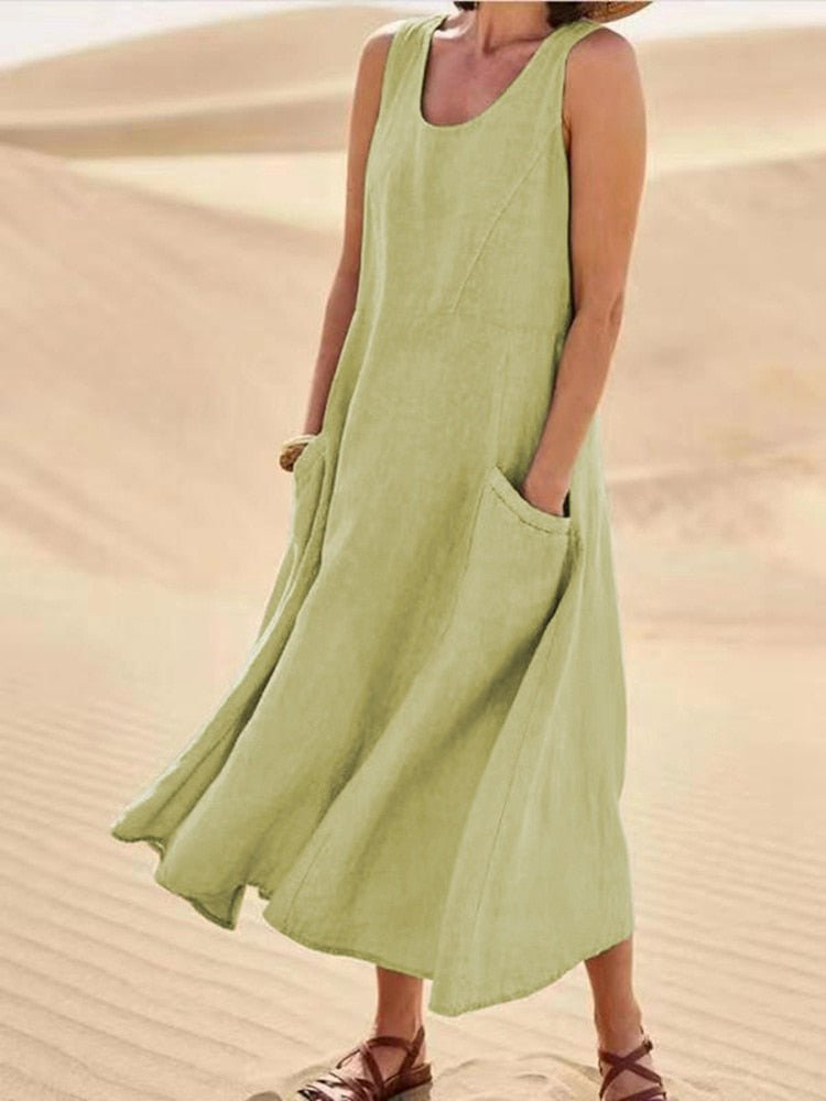Women's Sleeveless Midi Dress with Flowing Silhouette and Side Pockets