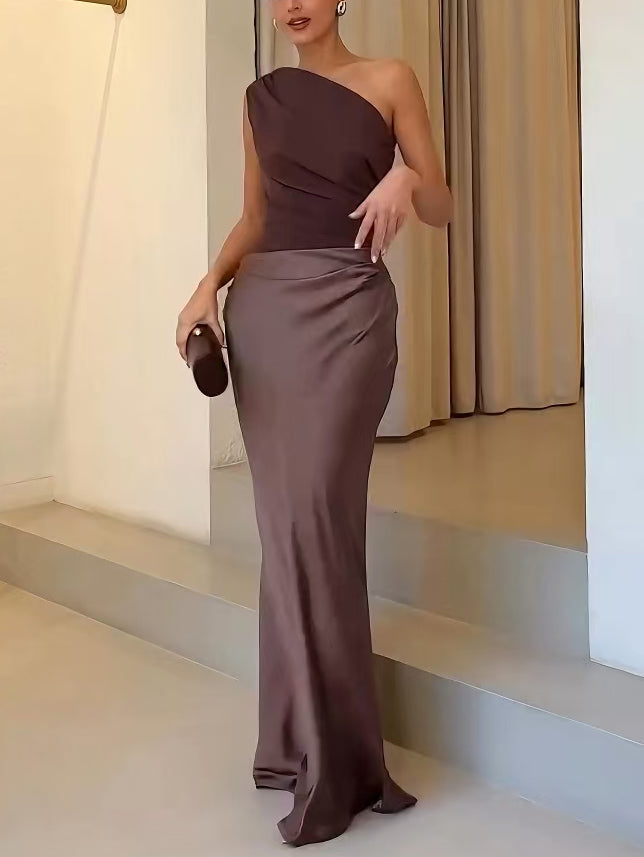 One Shoulder Maxi Dress with Sleek Silhouette