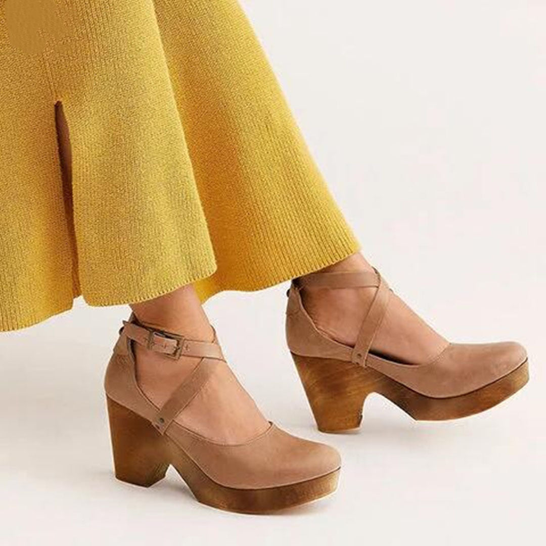 #Color_Khaki