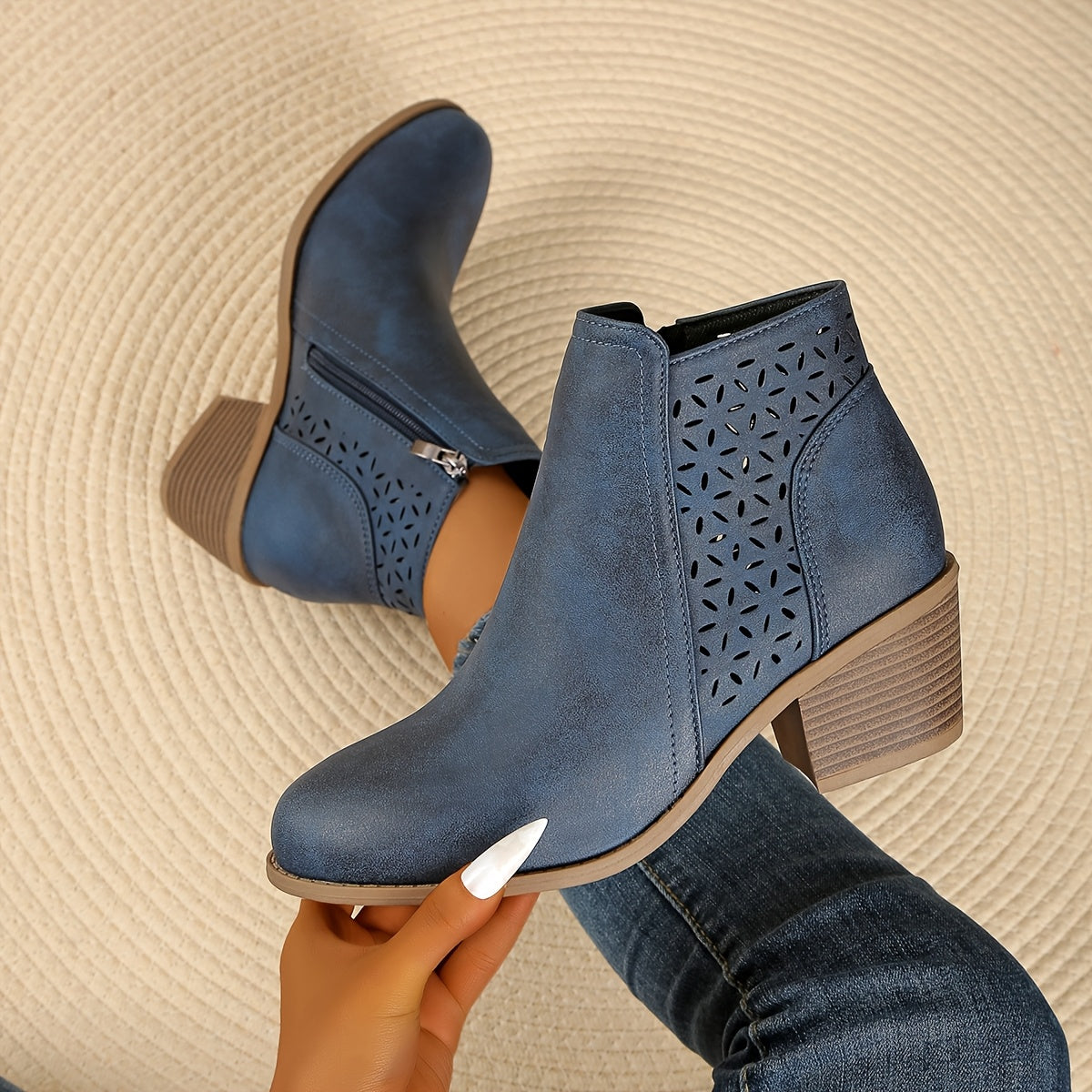 Women's Side Detail Block Heel Ankle Boots