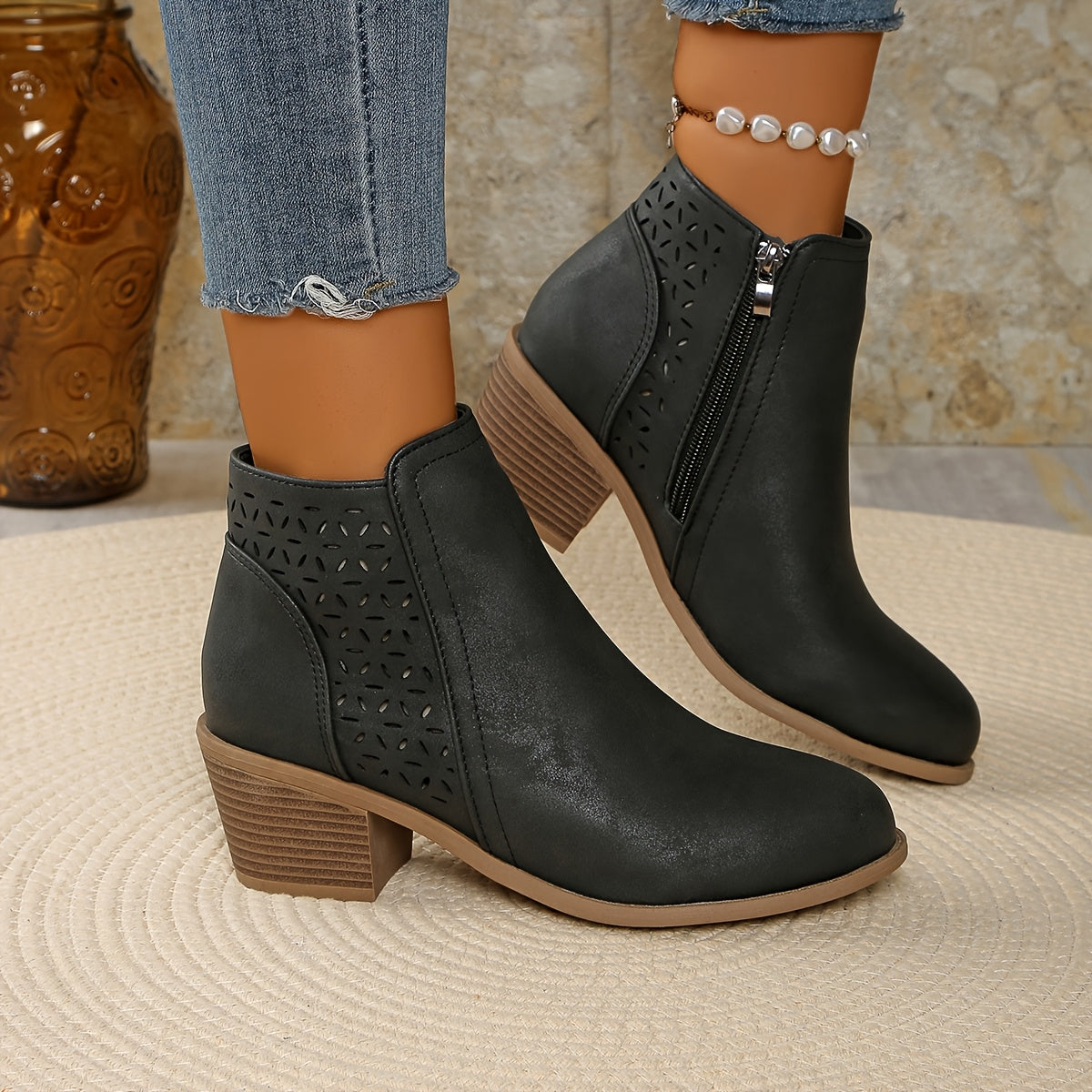 Women's Side Detail Block Heel Ankle Boots