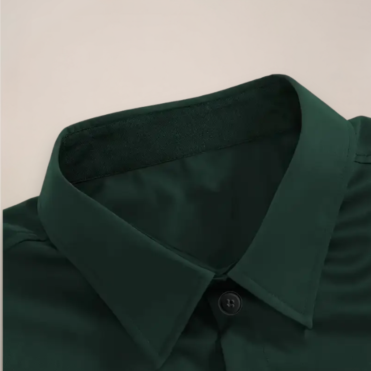 Men's Slim Fit Long Sleeve Button-Up Shirt