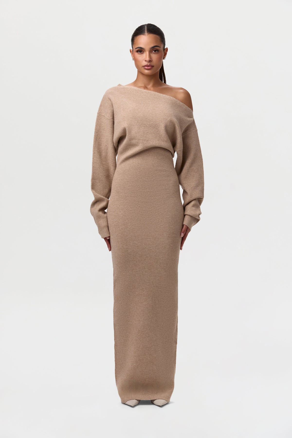 Women’s Off-Shoulder Long Sleeve Maxi Dress with Fitted Waist