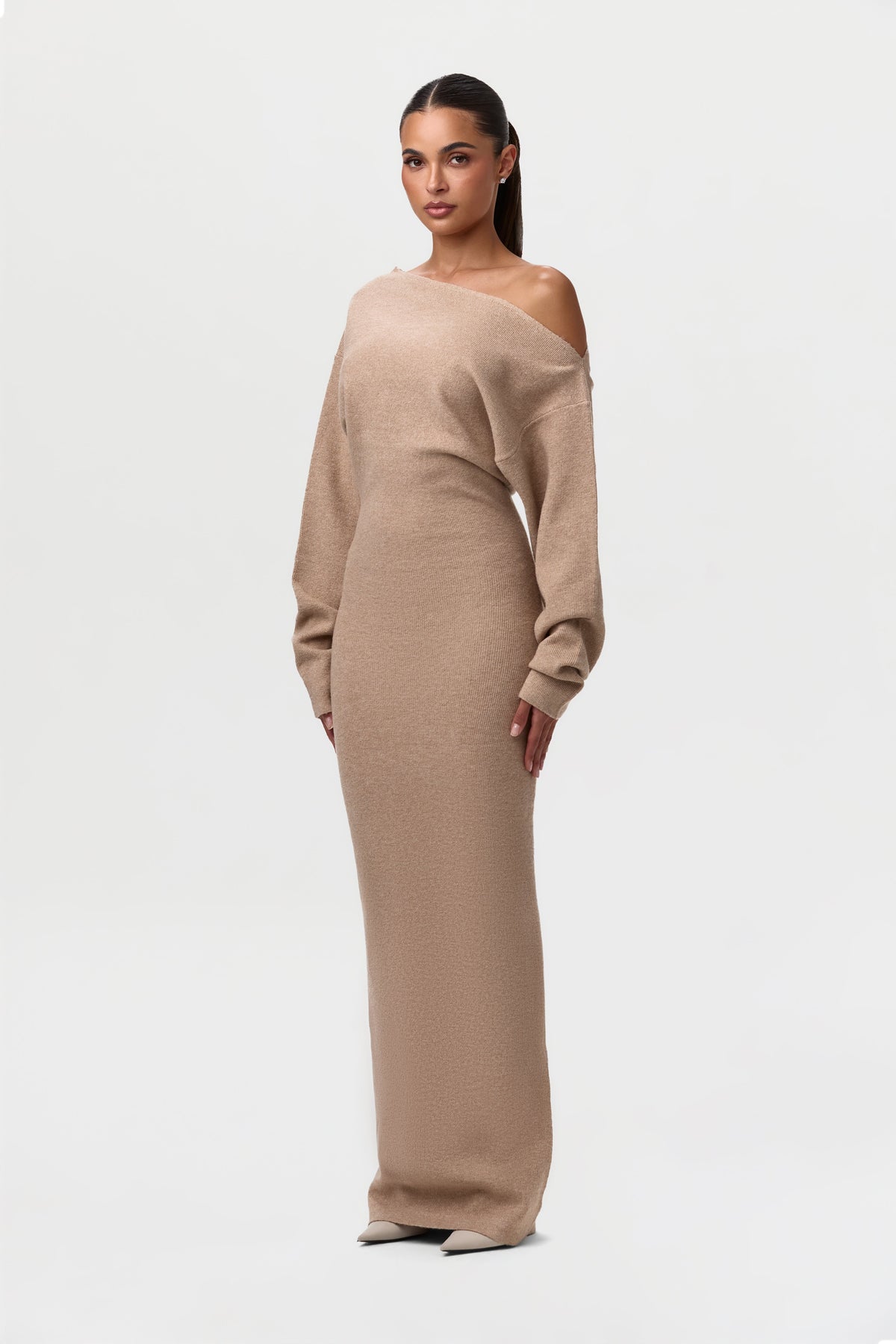 Women’s Off-Shoulder Long Sleeve Maxi Dress with Fitted Waist